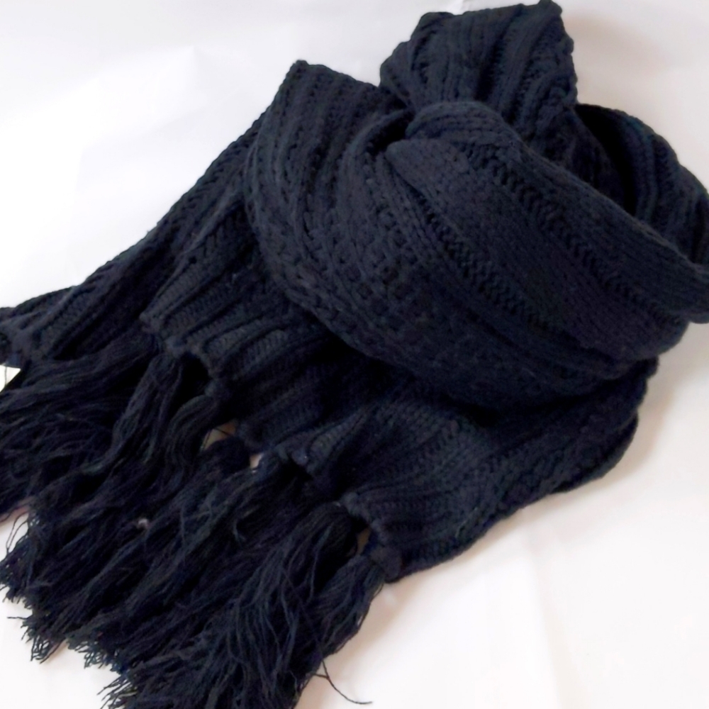 🌿TREASURE AND BOND KNIT SCARF🌿
